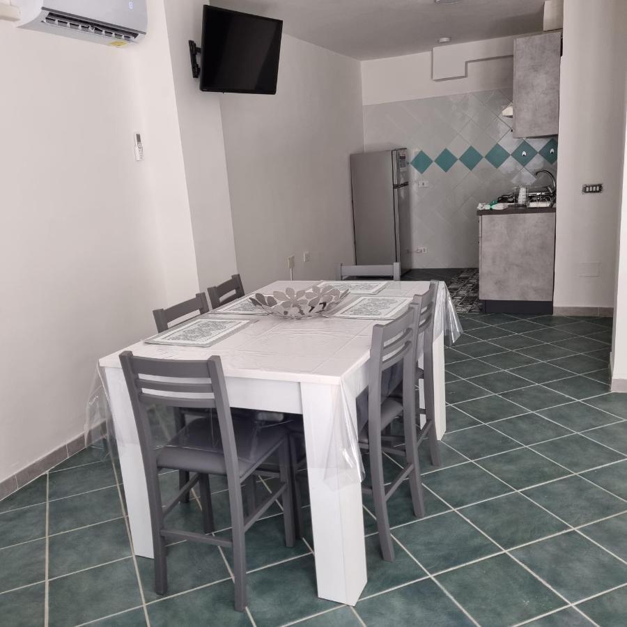 Casa Vacanze Afea Torre Dell'Orso Salento Puglia Exterior photo