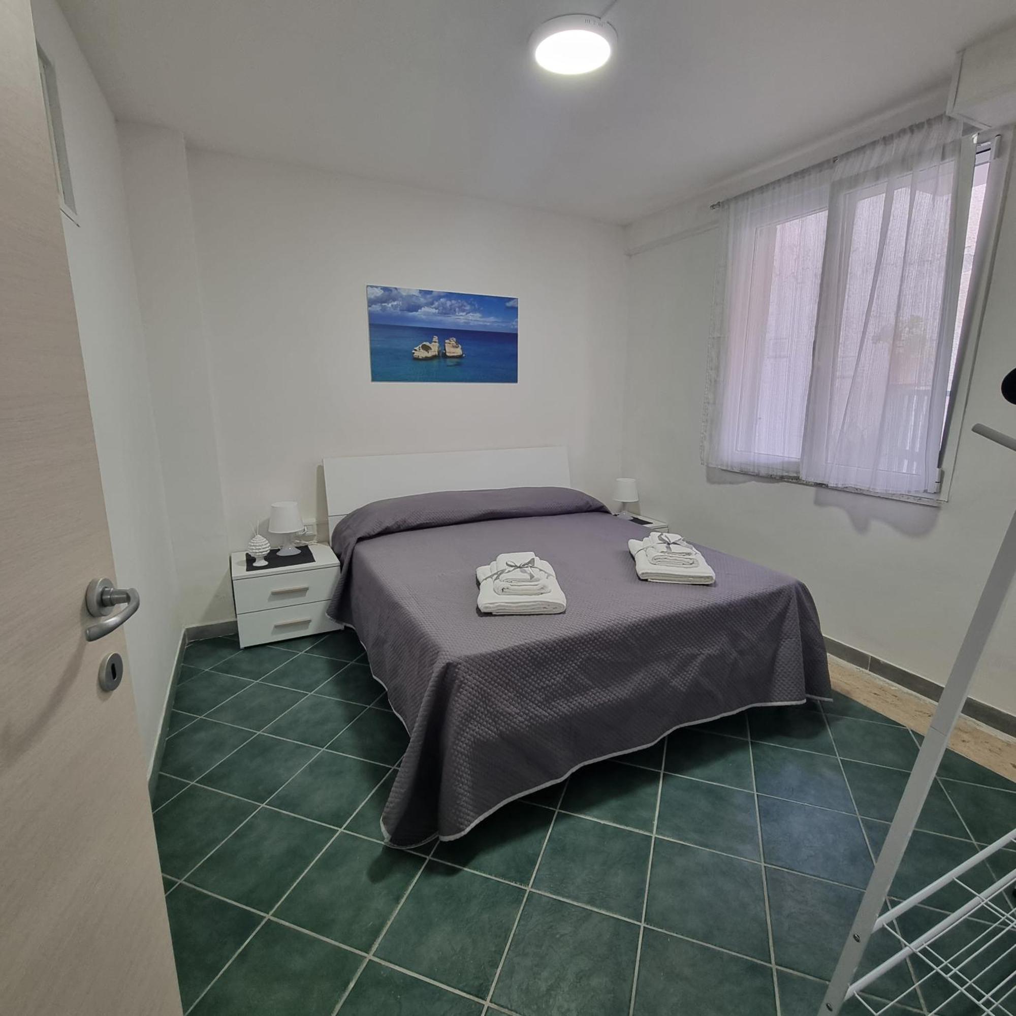 Casa Vacanze Afea Torre Dell'Orso Salento Puglia Exterior photo